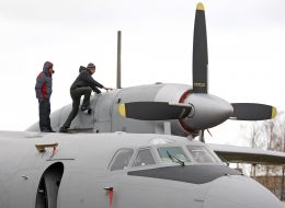 Передача літаків Ан-32RE 