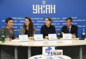 Лора Артюгина, Вилья Навицкаите, Милда Лаужикайте и Мариус Януконис