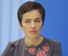 Лора Артюгина