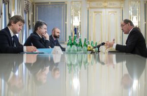 Petro Poroshenko met with David Wright