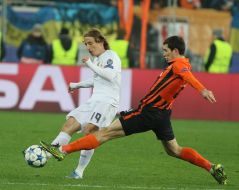 Taras Stepanenko and Luka Modric