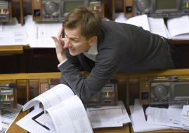 Олесь Довгий