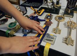 Ярмарка наградной атрибутики