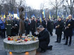 Петро Порошенко, Марина Порошенко та Арсеній Яценюк