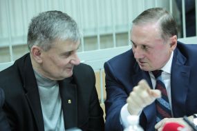 Сергей Гордиенко, Александр Ефремов