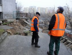 Роботи з усунення наслідків зсуву ґрунту