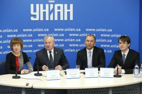 Лариса Калачевская, Владимир Ладыка, Андрей Ярмак и Василий Говгера