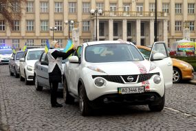 Участники национального автопробега