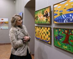 Выставка иллюстраций к детским книжкам