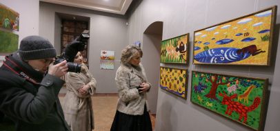 Выставка иллюстраций к детским книжкам