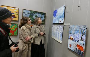 Выставка иллюстраций к детским книжкам