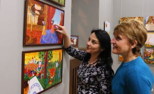 Выставка иллюстраций к детским книжкам