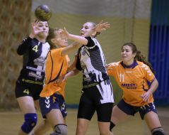 Playing moment of match