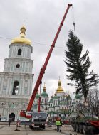 Christmas tree on Sofiyskaya square