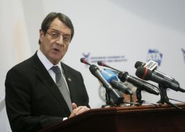 Нікос Анастасіадіс