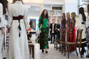 Благотворительный показ этно-коллекций