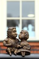Sculpture to Miklos Bercheni and Christine Chaki