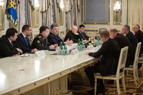 President of Ukraine met with the defense ministers of the Baltic States and Poland
