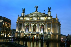 Львівський оперний театр