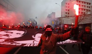 Participants of the march "Freedom Medvedko and Polishchuk"