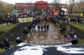 Participants of the march "Freedom Medvedko and Polishchuk"