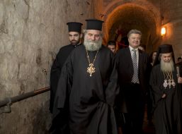 Petr Poroshenko and Patriarch Theophilos III of Jerusalem