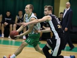 Playing moment of match