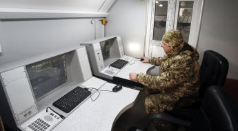 Control of mobile radar