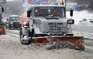 Winter service vehicle