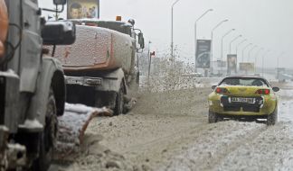 Winter service vehicle