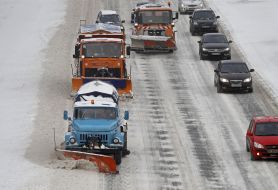 Winter service vehicle