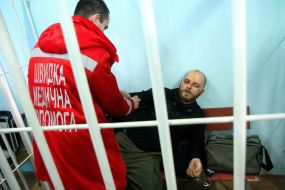 Doctors examine the ambulance Anton Korotkov