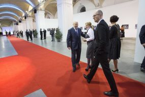 Arseniy Yatsenyuk and his wife Theresiya