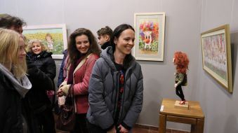 Виставка "Ми родом з дитинства"