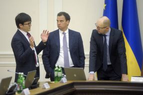 Andrey Pivovarsky, Aivaras Abromavicius and Arseniy Yatsenyuk