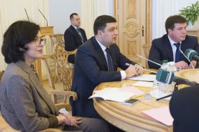 Оксана Сироїд, Володимир Гройсман та  Геннадій Зубко