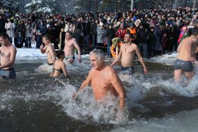 Epiphany bathing