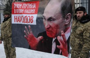 Митинг в поддержку чеченского народа