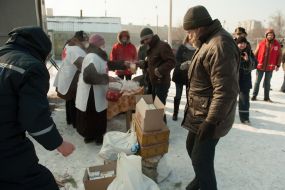 Red Cross staff handed out tea