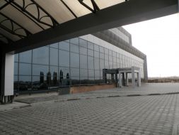 Будівля аеровокзалу