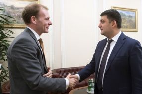 Vladimir Groisman and Menno Snel