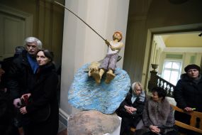  Exhibition of sculpture