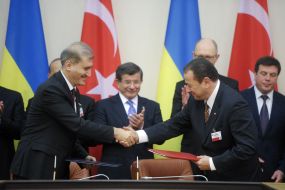 The signing of the Agreement between Ukraine and Turkey