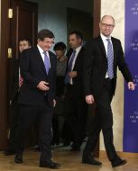 Арсеній Яценюк і Ахмет Давутоглу