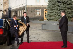 Петро Порошенко та Ахмет Давутоглу