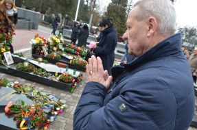 In Lviv honored memory of Heroes Hundreds of Heaven
