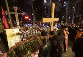 People honored memory of the fallen Heroes of the Heavenly Hundred