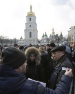 Митинг в поддержку полицейского Сергея Олейника