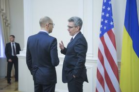 Арсений Яценюк и Джеффри Пайетт