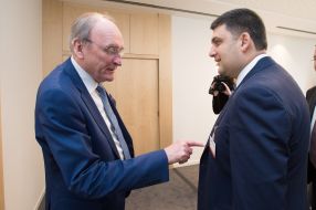 Vladimir Groisman and Shaun Barrett